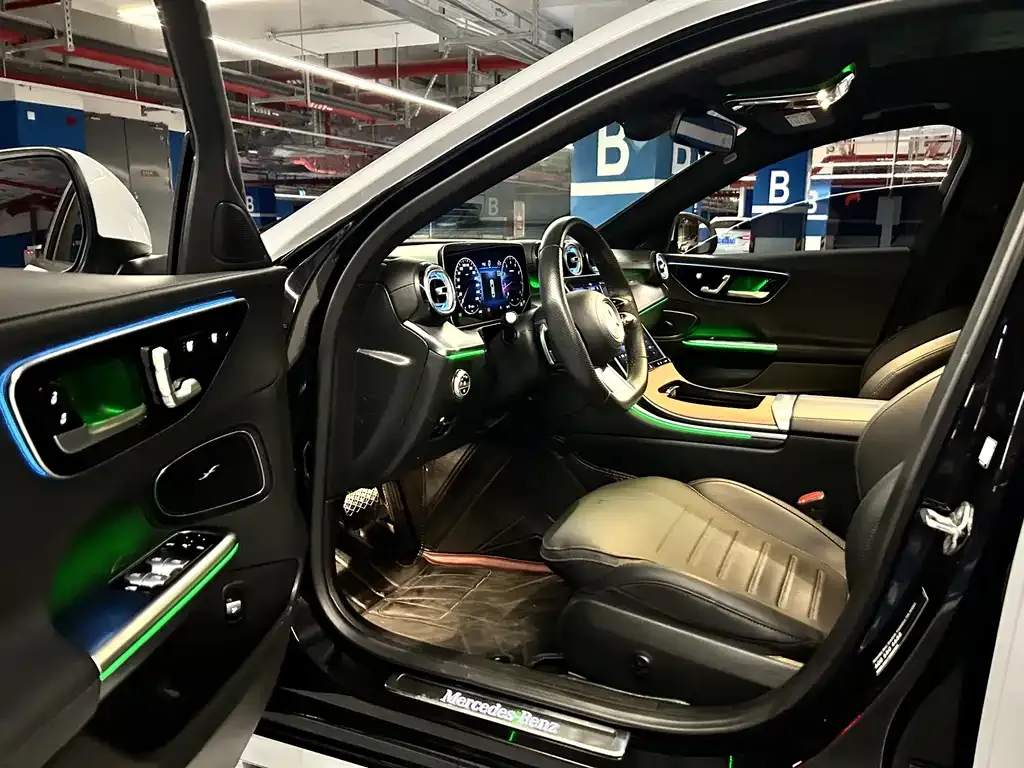 Mercedes-Benz C-Class 2023 из CN, фото 4