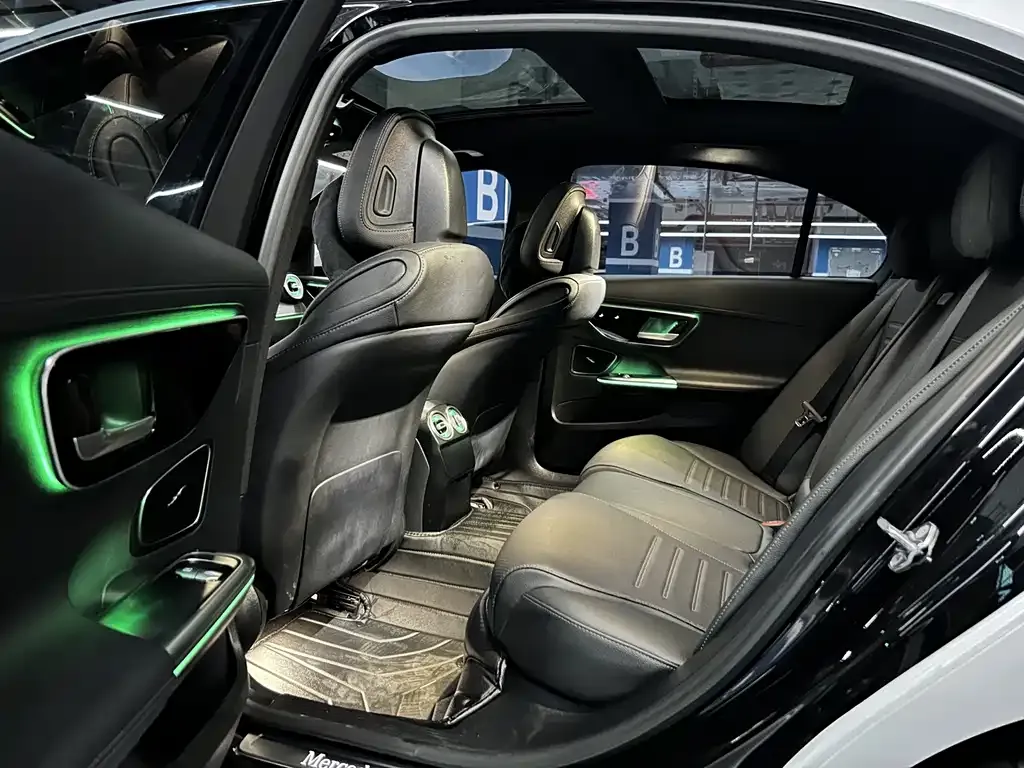 Mercedes-Benz C-Class 2023 из CN, фото 7