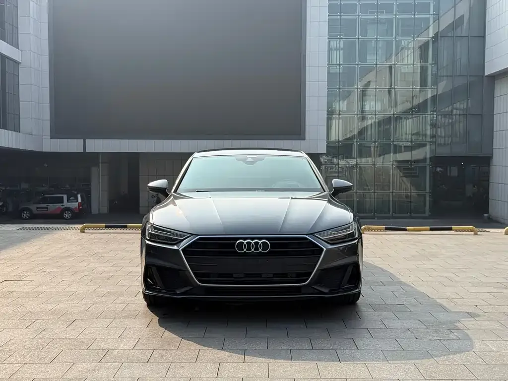 Audi A7 — фото 2