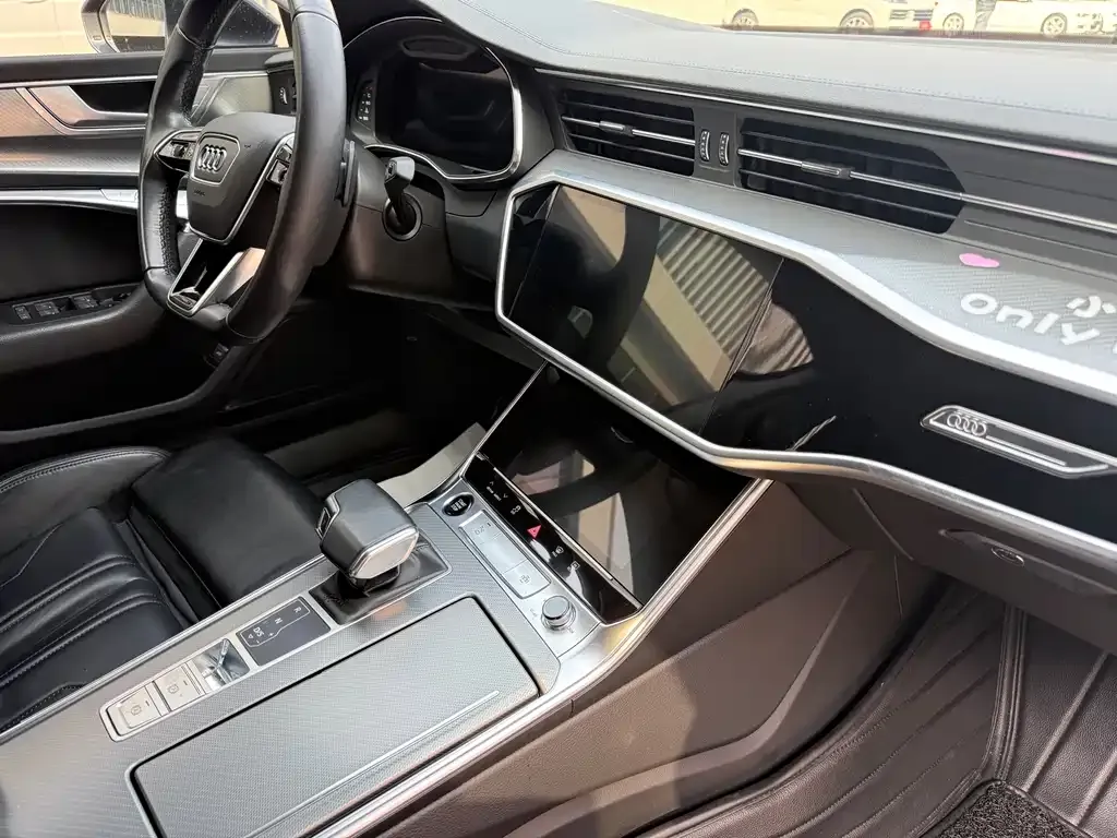Audi A7 — фото 10
