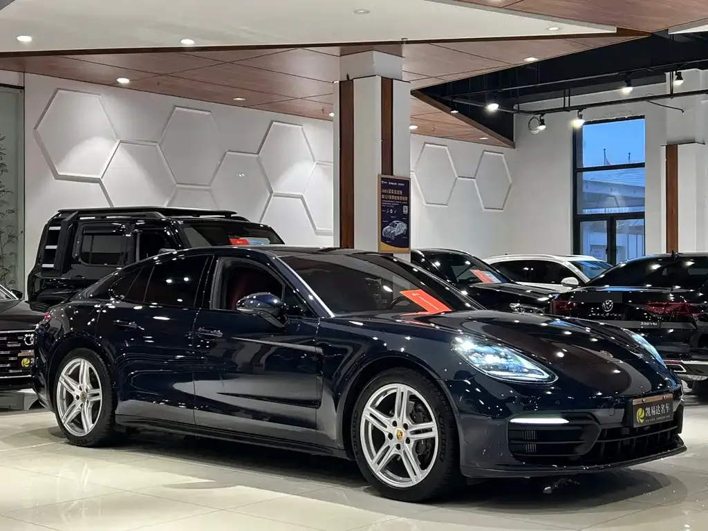 Porsche Panamera — фото 5