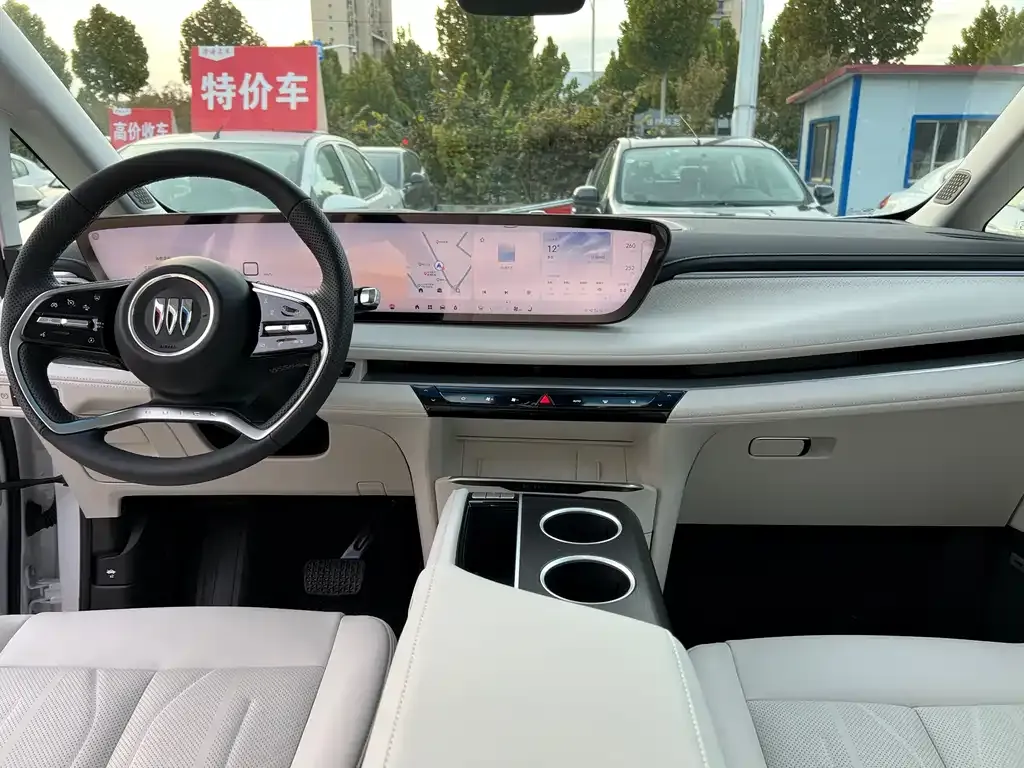 Buick GL8 Hybrid — фото 6