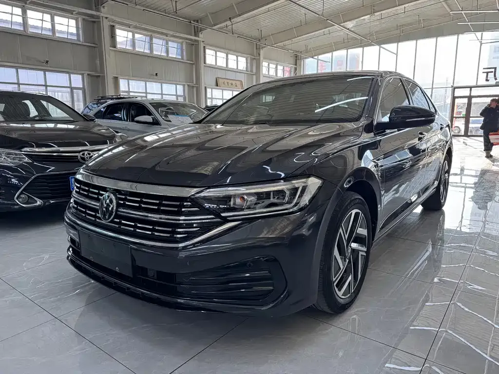 Volkswagen Sagitar 2023 из CN, фото 1
