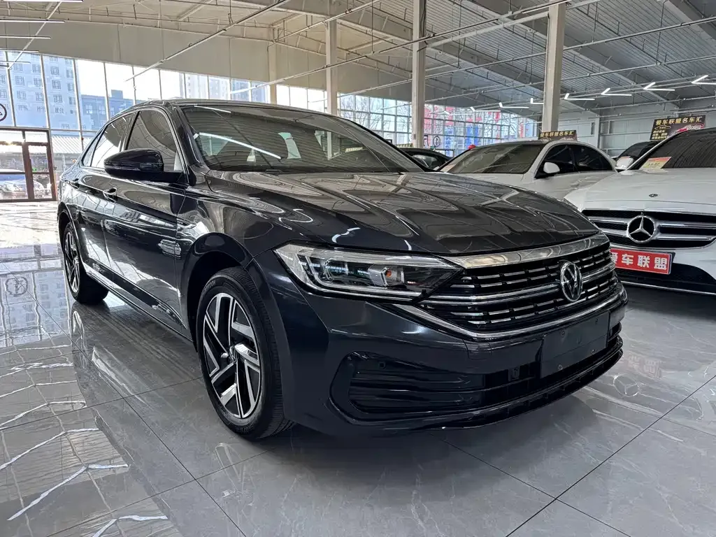 Volkswagen Sagitar 2023 из CN, фото 3