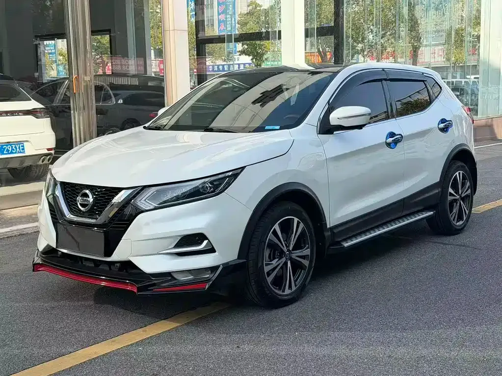 Nissan Qashqai 2021 из CN, фото 1