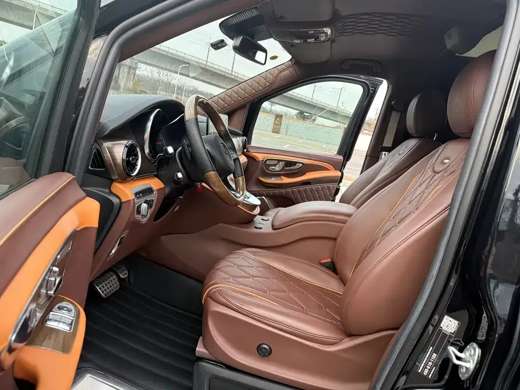 Mercedes-Benz V-Class 2021 из CN, фото 7