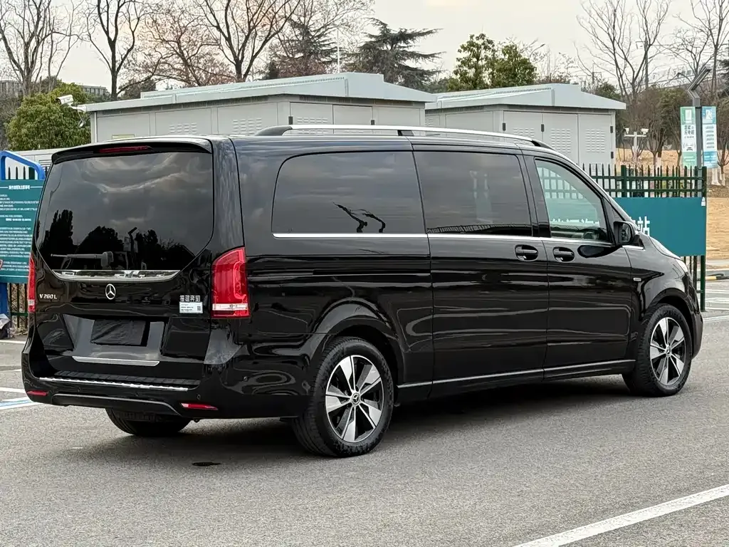 Mercedes-Benz V-Class 2021 из CN, фото 10