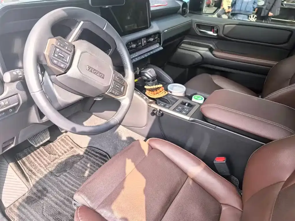 Toyota Prado 2025 из CN, фото 8
