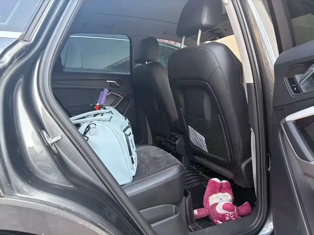 Audi Q3 2021 из CN, фото 3
