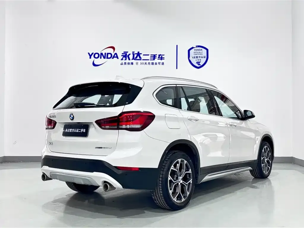 BMW X1 2021 из CN, фото 3