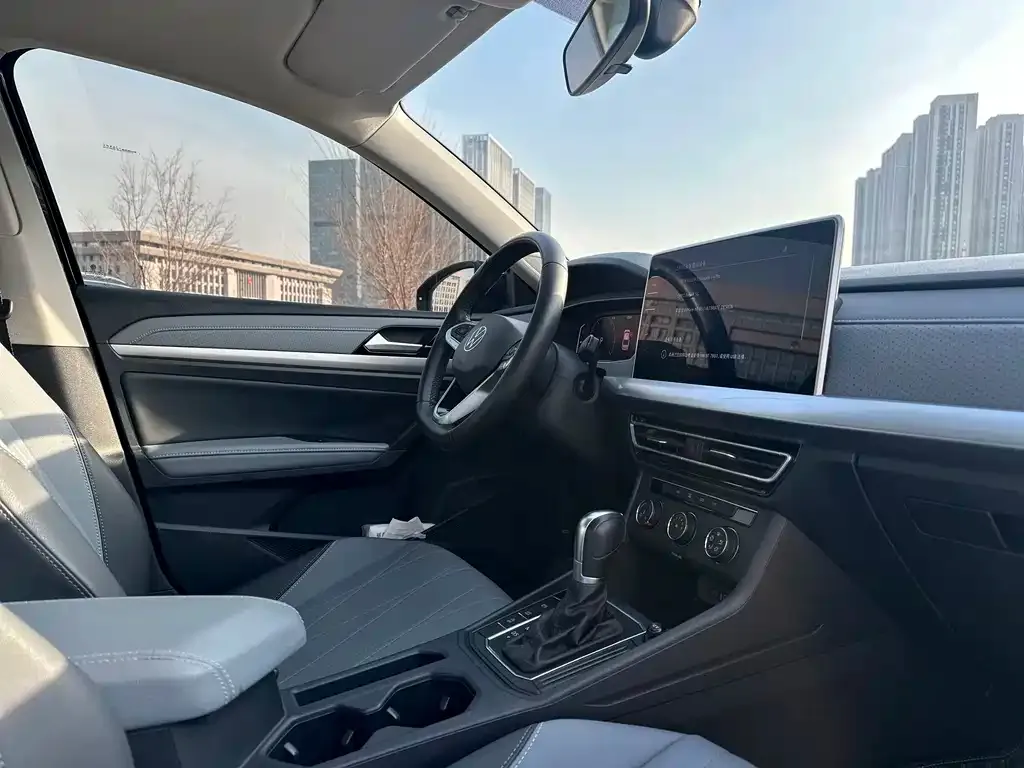 Volkswagen Lavida 2023 из CN, фото 10