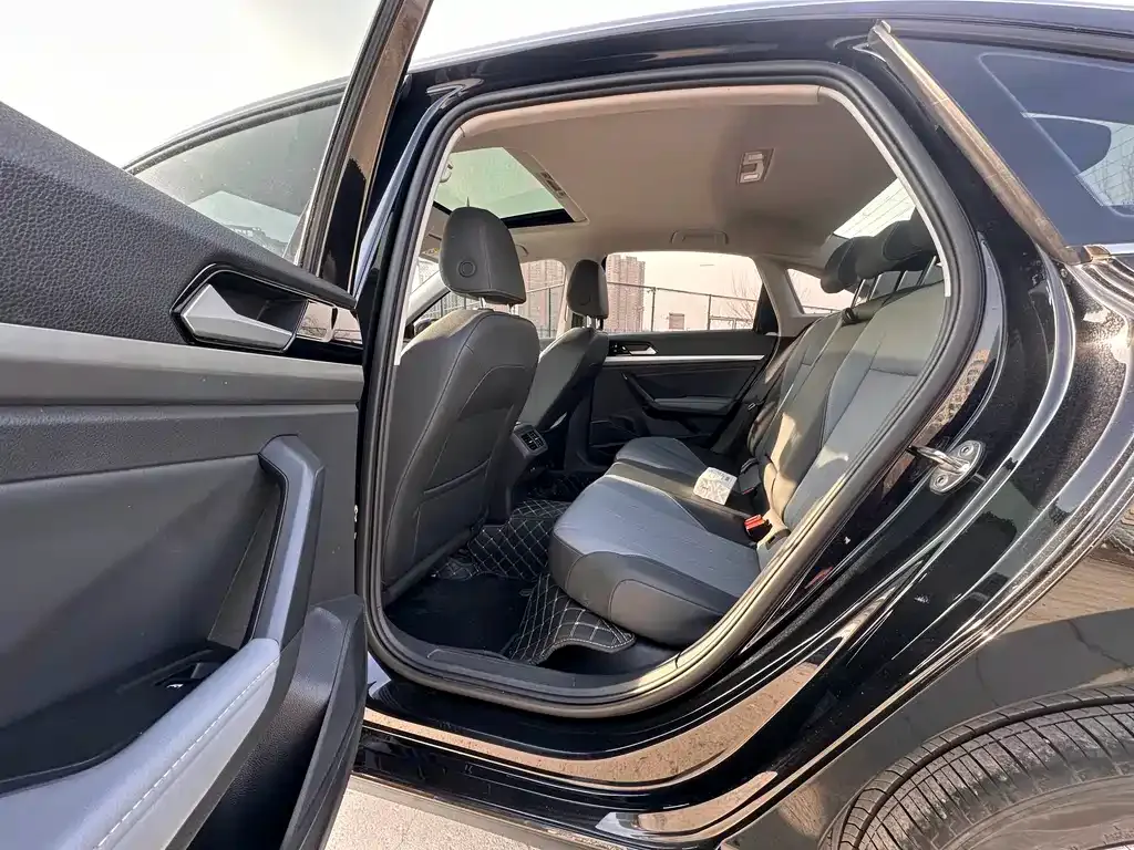 Volkswagen Lavida 2023 из CN, фото 5