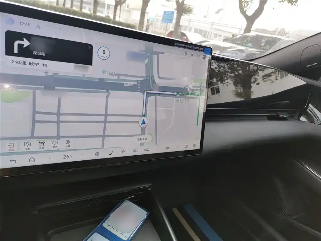 BYD Seal — фото 10
