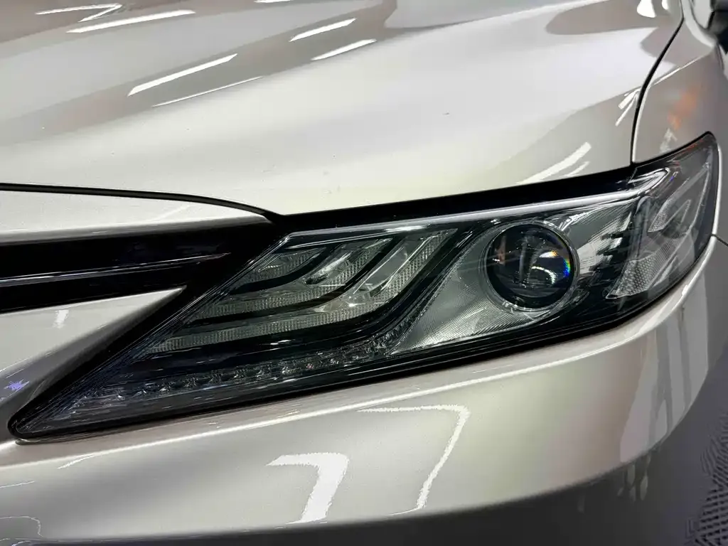 Toyota Camry 2022 из CN, фото 4