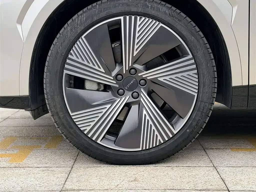 Lynk & Co 08 EM-P 2023 из CN, фото 9