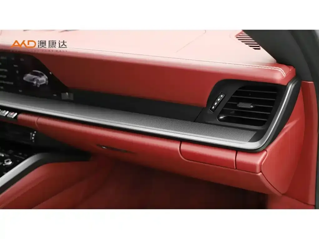 Porsche 911 2024 из CN, фото 5