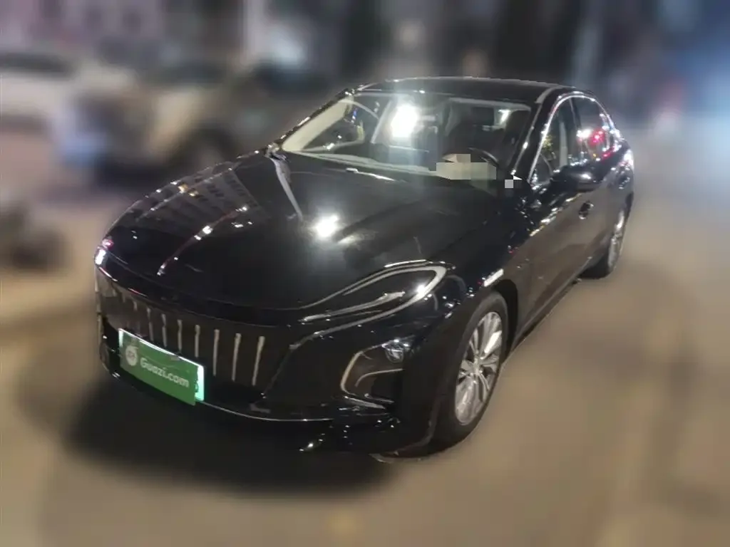 Hongqi E-QM5 2024 из CN, фото 1