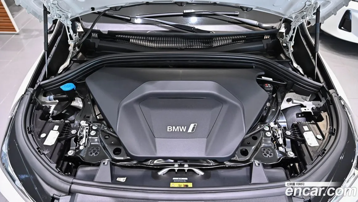 [object Object] iX1 2024 из KR, фото 6