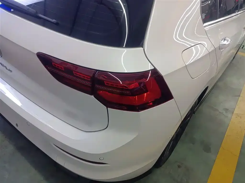 Volkswagen Golf 2022 из CN, фото 9