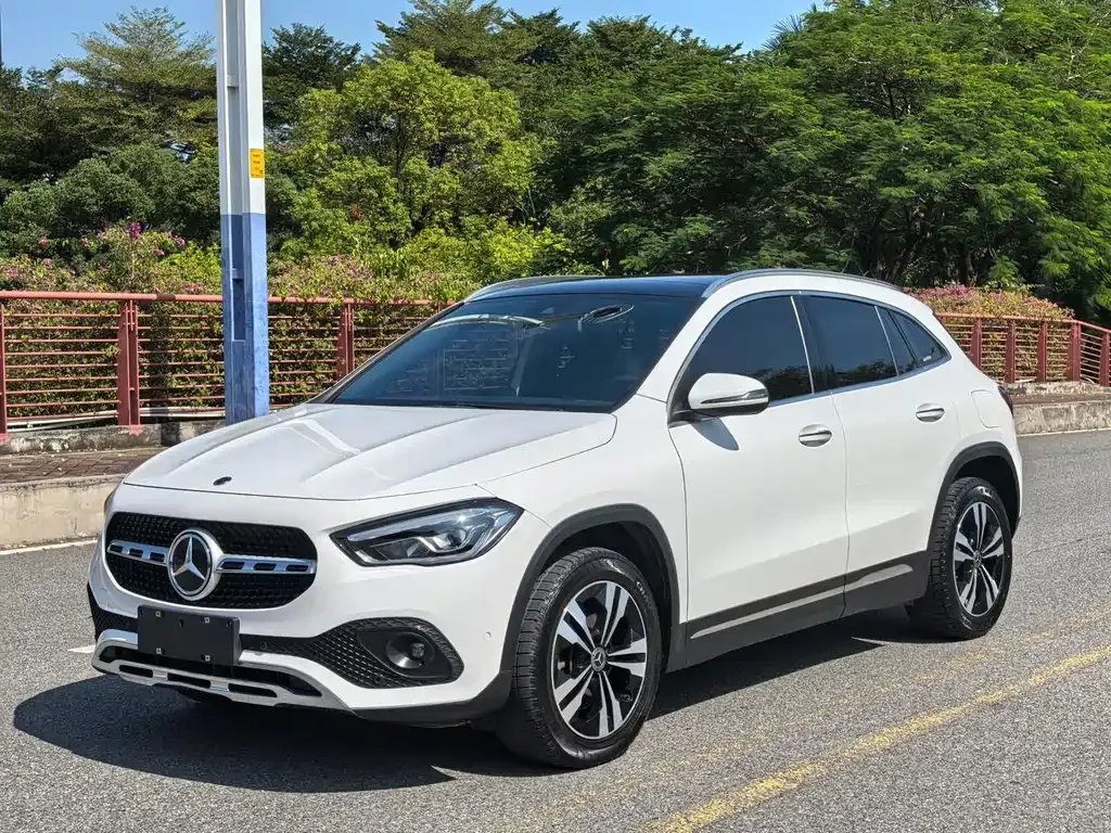 Mercedes-Benz GLA 2023 из CN, фото 1