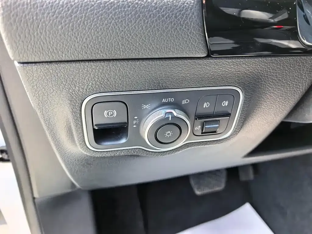Mercedes-Benz GLA 2023 из CN, фото 9