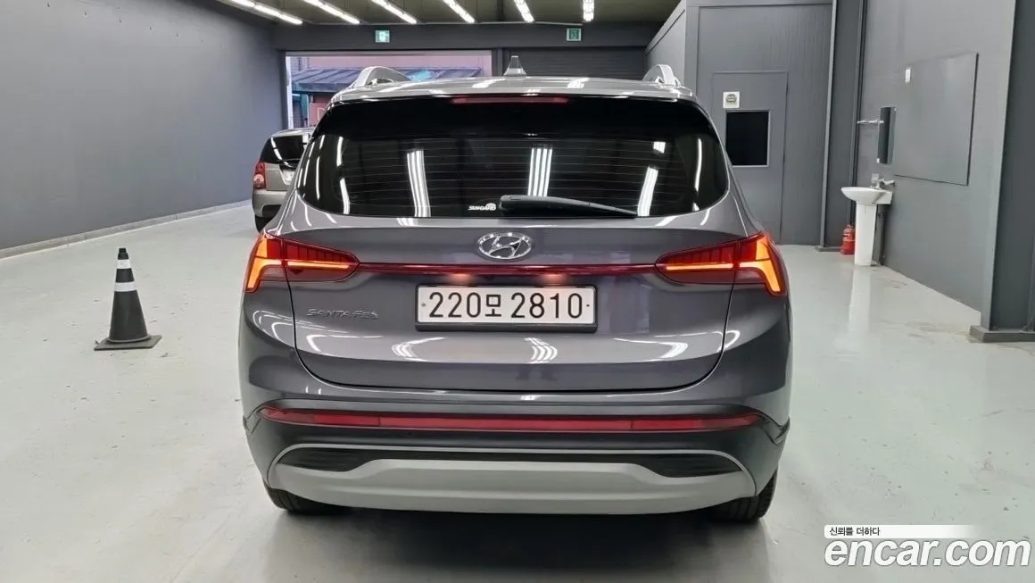 Hyundai Santafe 2023 из KR, фото 4