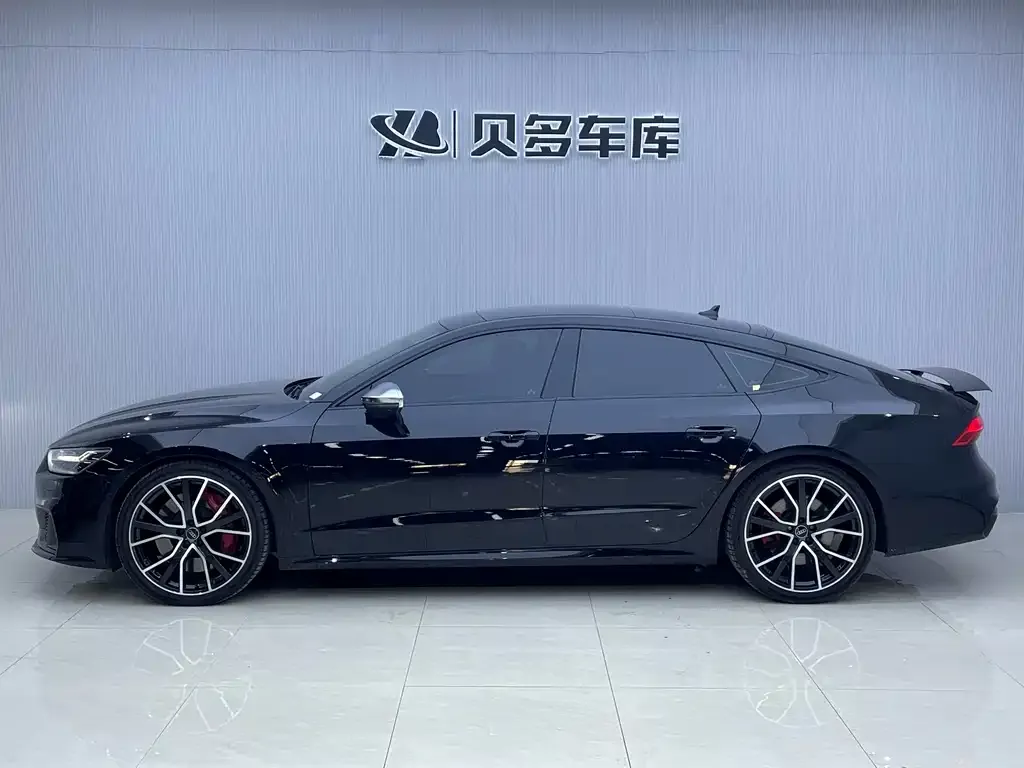 Audi S7 2023 из CN, фото 6