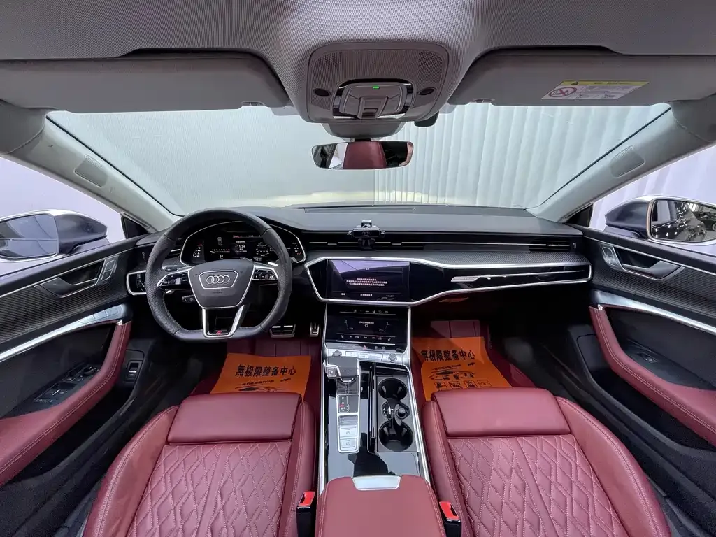 Audi S7 2023 из CN, фото 7