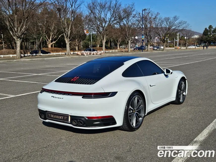 Porsche 911 2021 из KR, фото 9