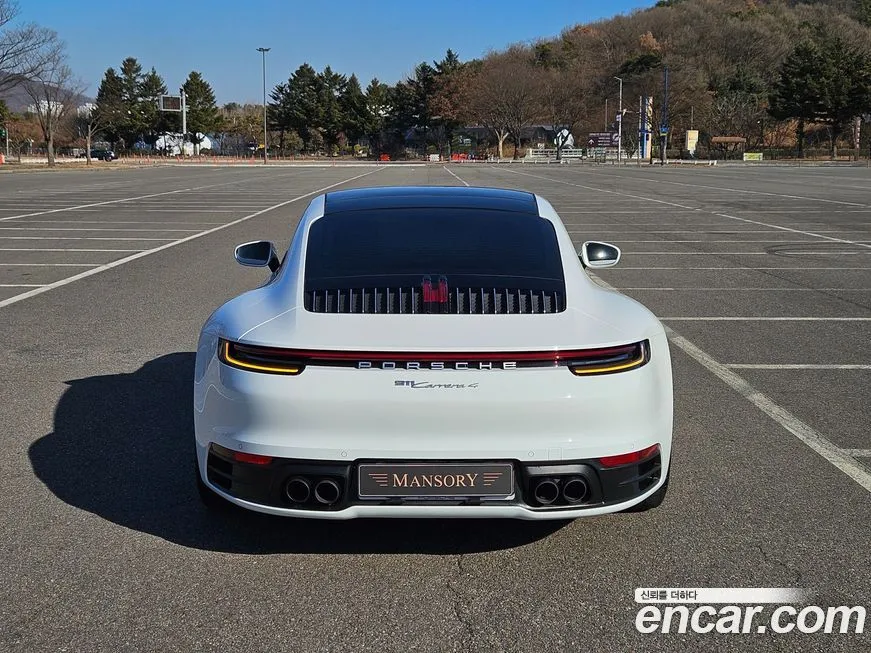 Porsche 911 2021 из KR, фото 8