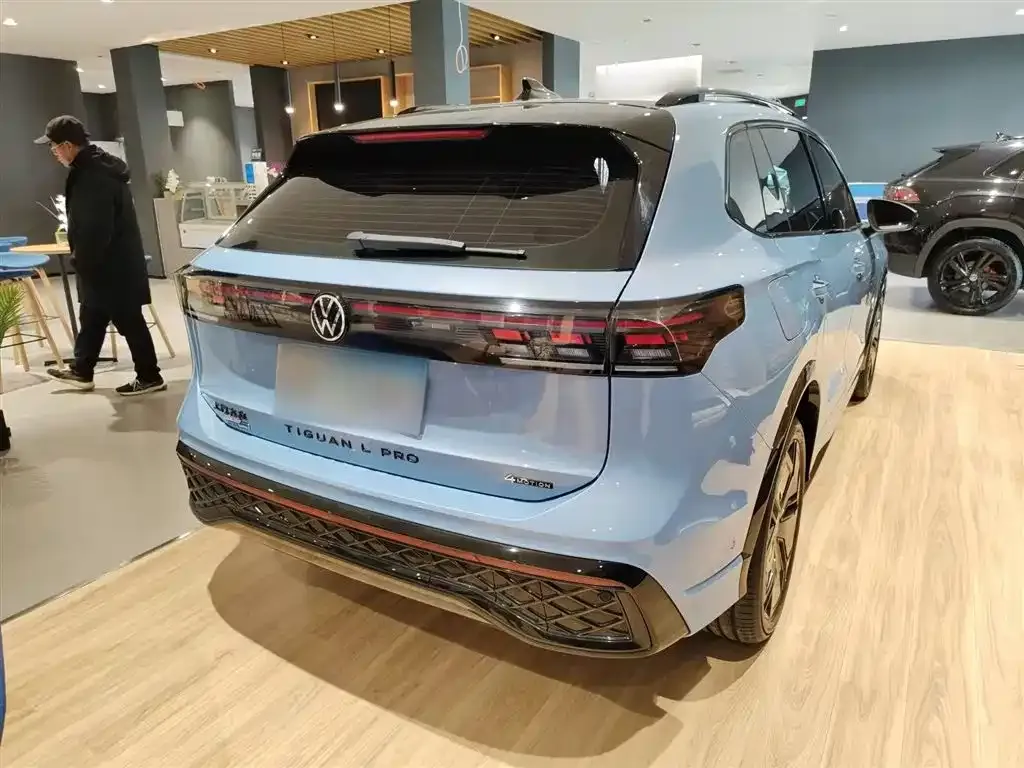 Volkswagen Tiguan L 2024 из CN, фото 9