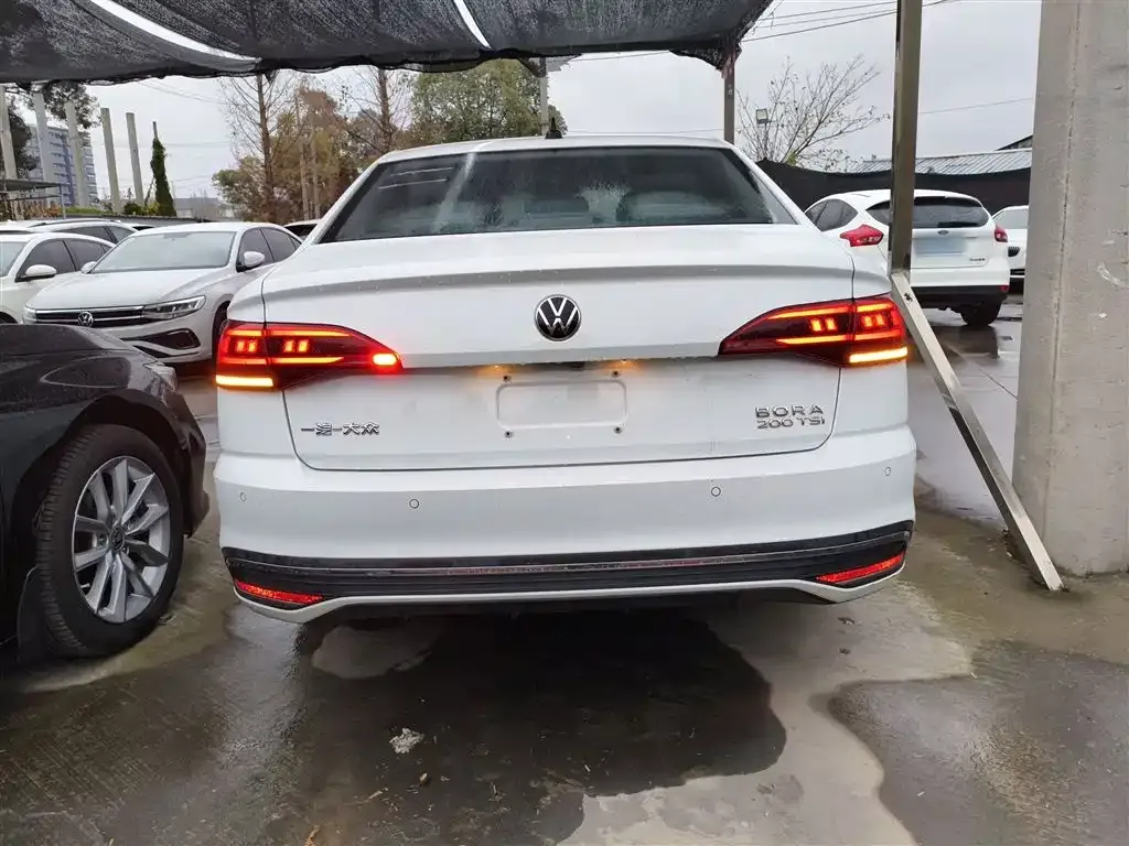 Volkswagen Bora 2024 из CN, фото 7