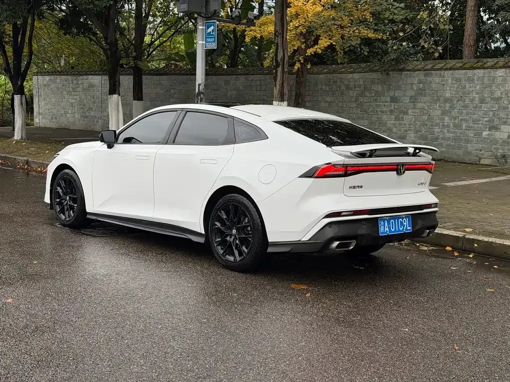 Changan UNI-V 2024 из CN, фото 9