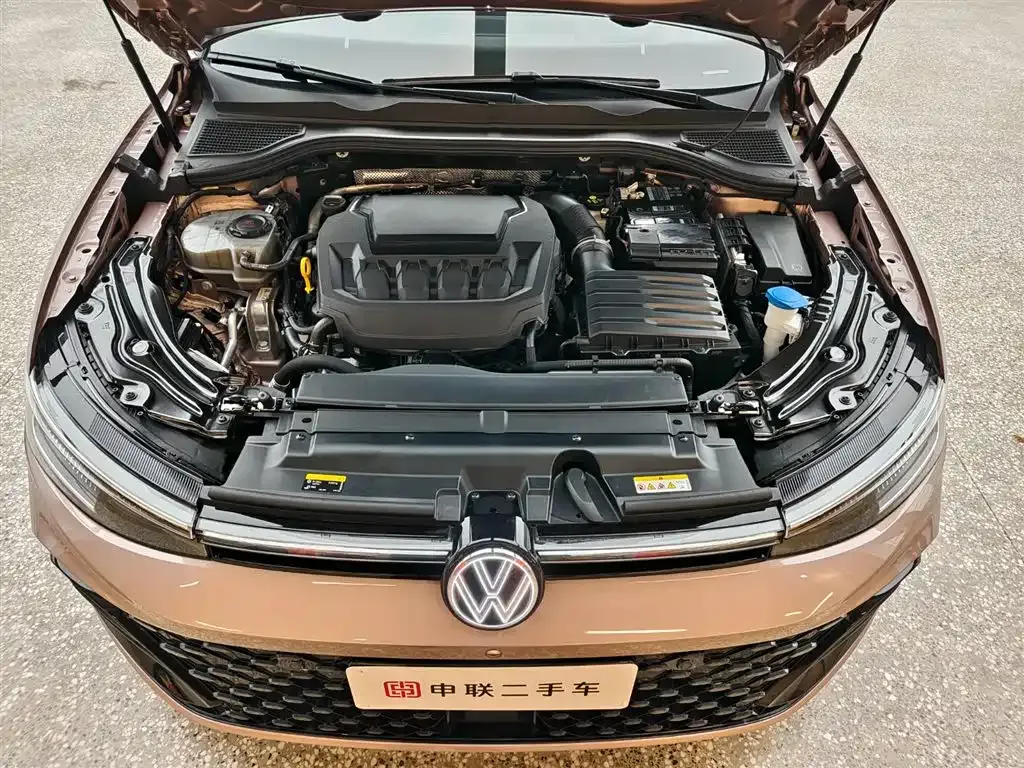 Volkswagen Passat 2024 из CN, фото 4