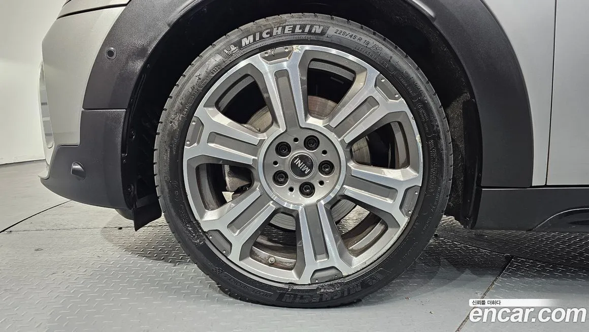 Mini Countryman 2024 из KR, фото 4