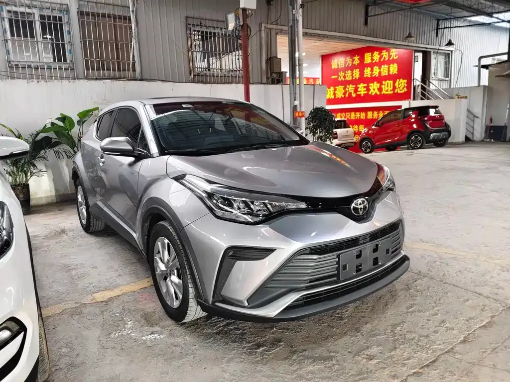 Toyota IZOA 2021 из CN, фото 2
