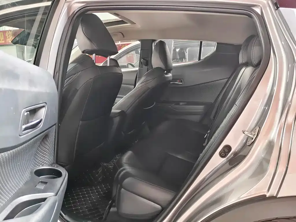 Toyota IZOA 2021 из CN, фото 4