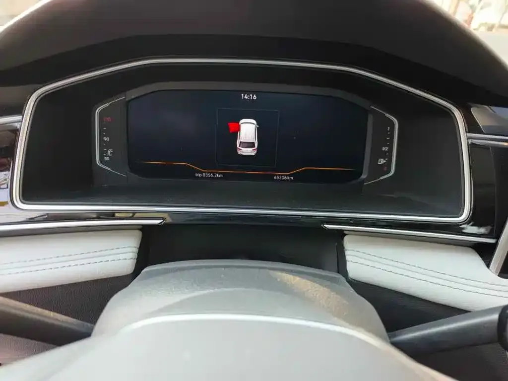 Volkswagen Tiguan L 2023 из CN, фото 4