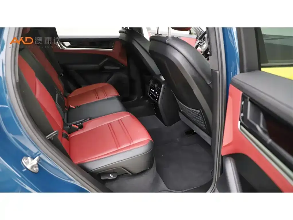 Porsche Cayenne 2024 из CN, фото 2