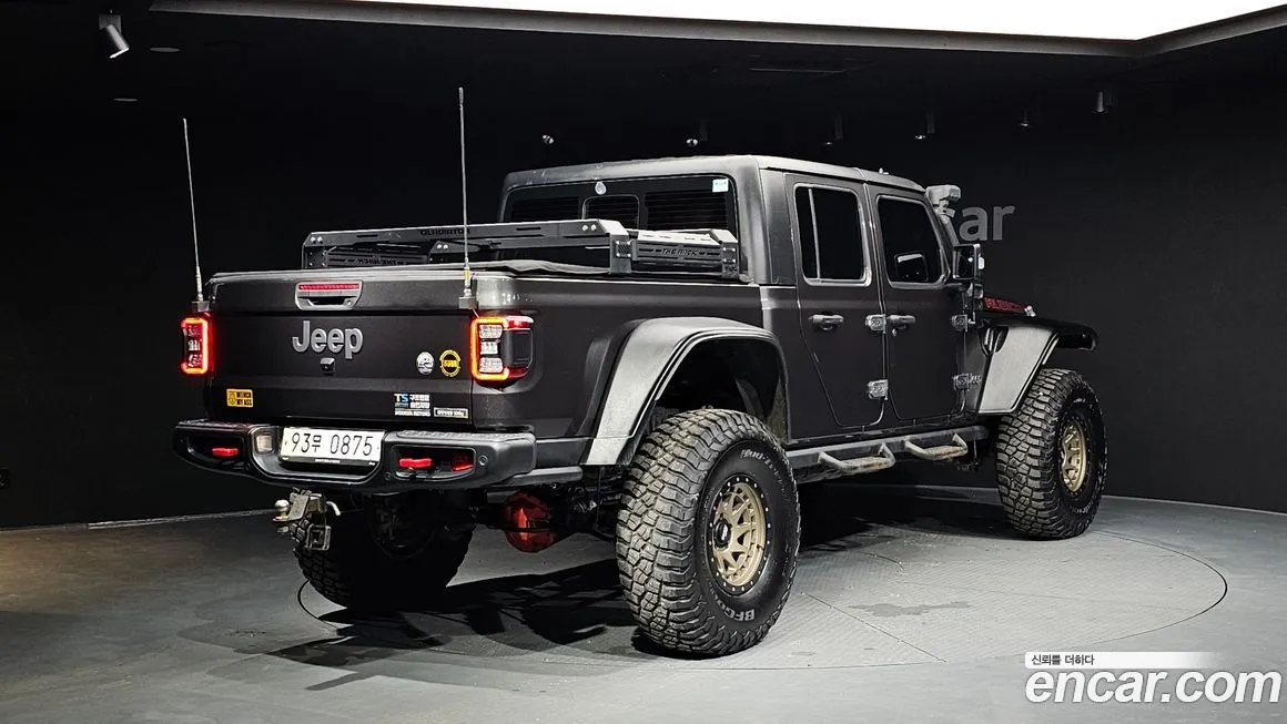 Jeep Gladiator 2021 из KR, фото 2
