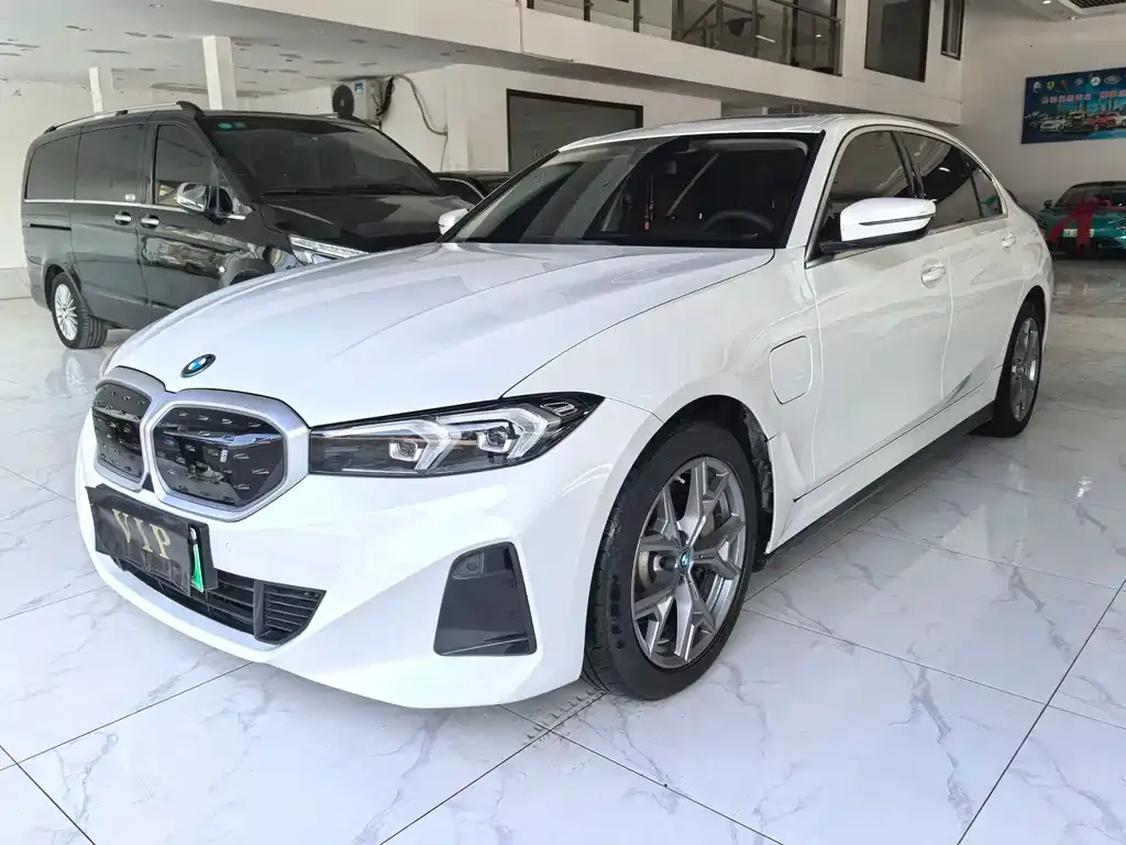 BMW i3 2024 из CN, фото 1