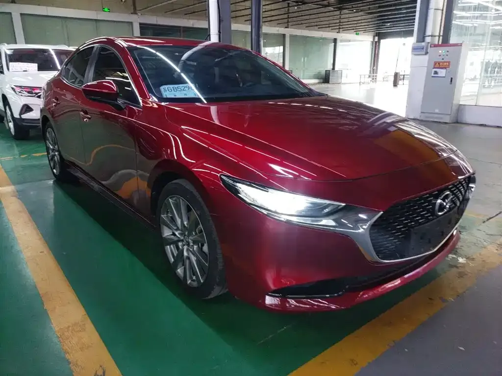 Mazda 3 Axela 2022 из CN, фото 4