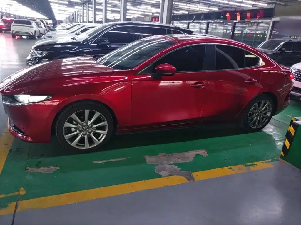 Mazda 3 Axela 2022 из CN, фото 6