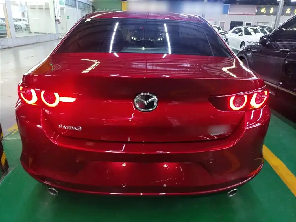 Mazda 3 Axela 2022 из CN, фото 8