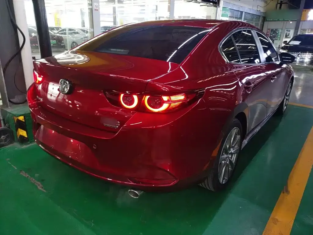 Mazda 3 Axela 2022 из CN, фото 9
