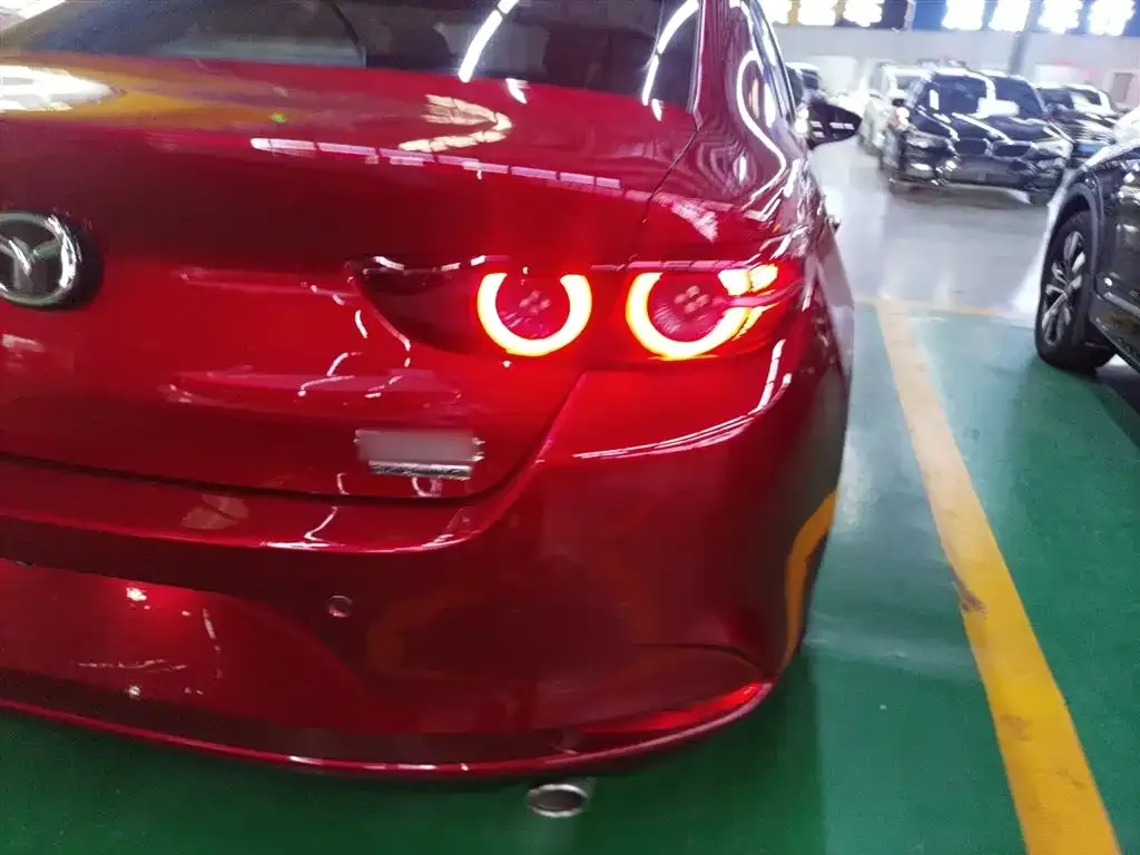 Mazda 3 Axela 2022 из CN, фото 10