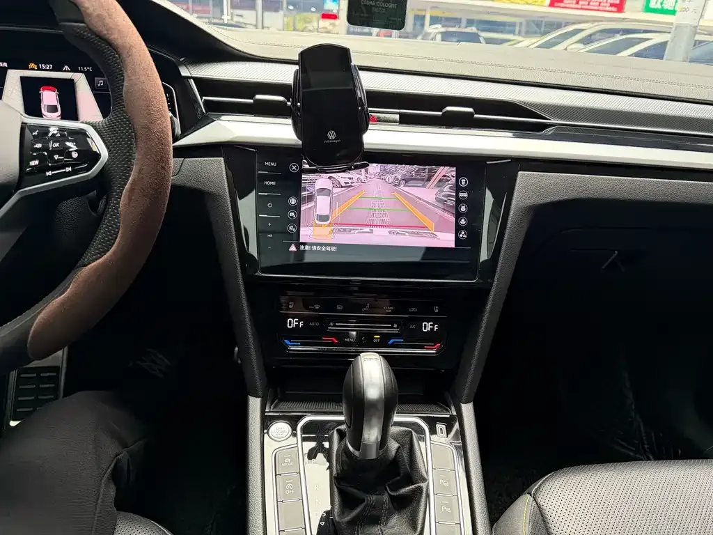 Volkswagen CC 2023 из CN, фото 3