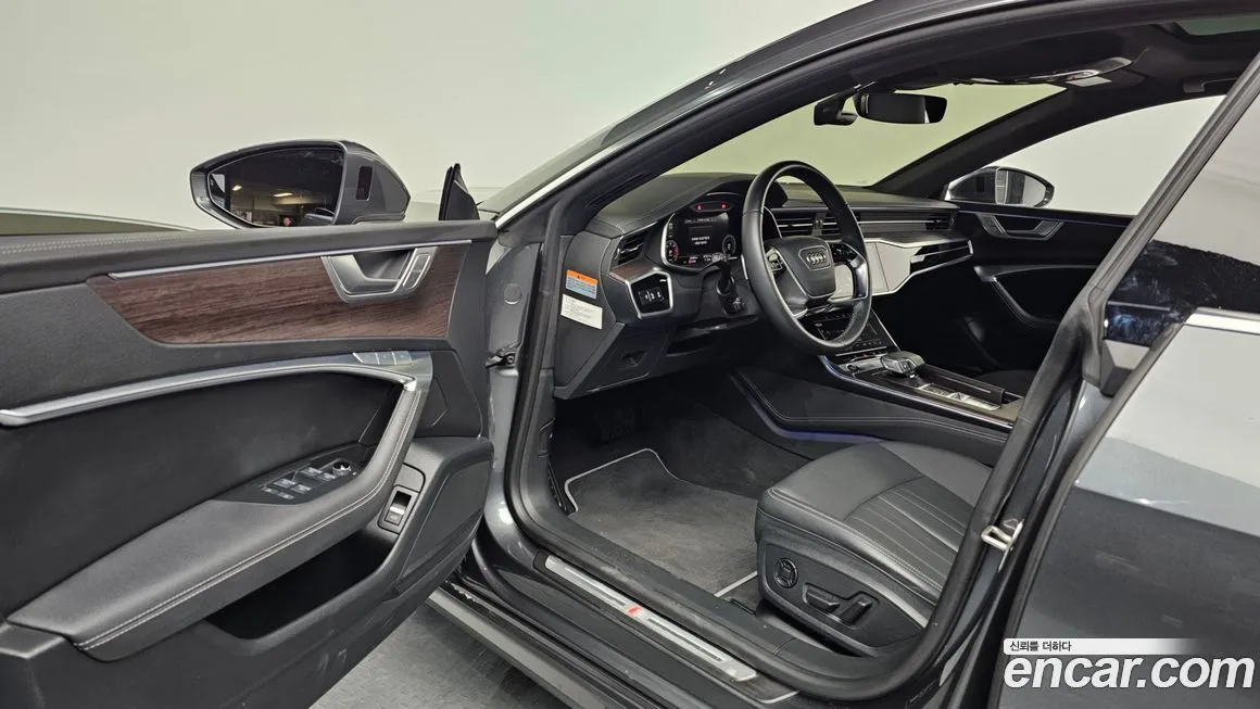 Audi A7 — фото 10