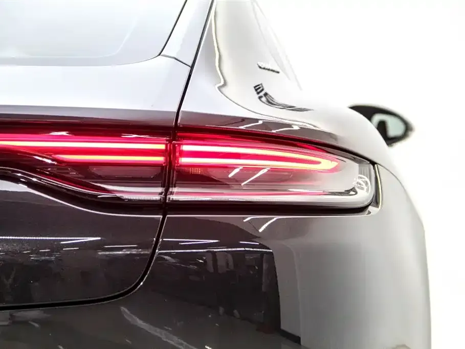 Porsche Panamera — фото 8