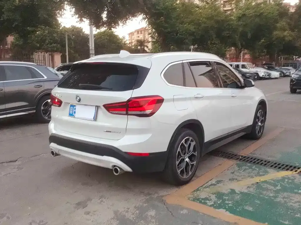 BMW X1 2022 из CN, фото 6